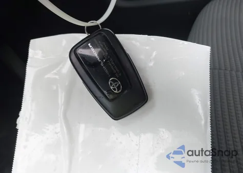 2022 Toyota Highlander L из США, поврежденный, VIN 5TDCZRAH5NS111322